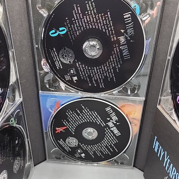 Fifty Years The Artistry of Tony Bennett 2004 - 5 CDs Plus Book Boxed Set - Picture 4 of 12